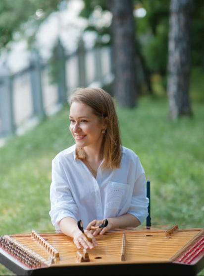 Aleksandra Dzenisenia